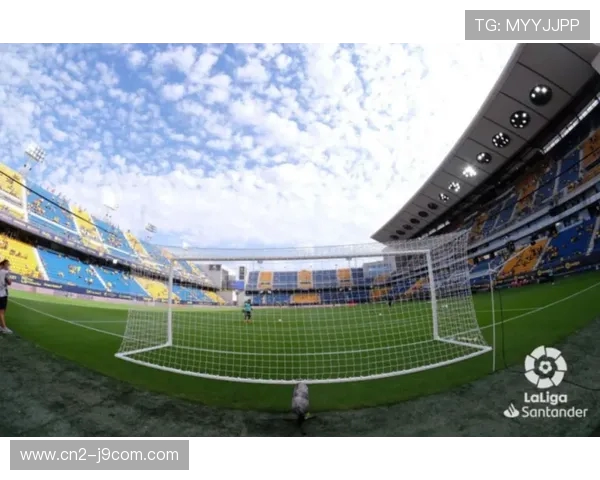 雅安足球观赛位置全解析如何选择最佳观赛区提升观赛体验